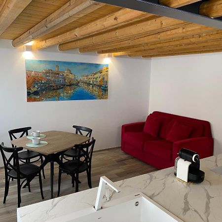 Elva Suite House Кіоджа Екстер'єр фото